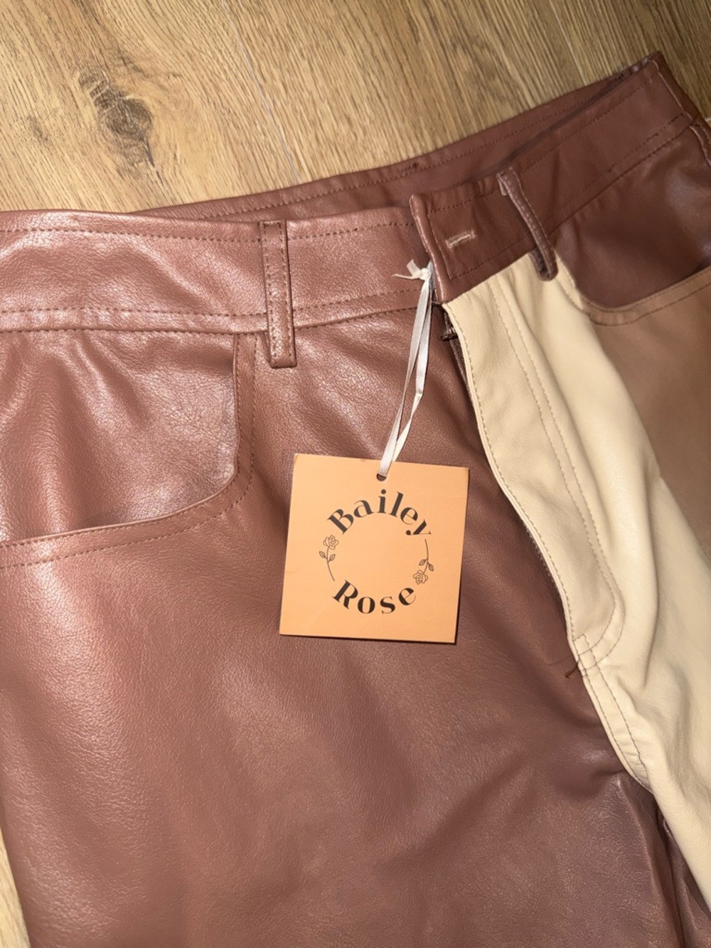 Lane 201 Faux Leather Colorblock Faux Leather Pants & Matching Top - Picture 4 of 6